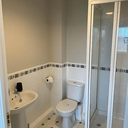 2 Bedroom Hornby